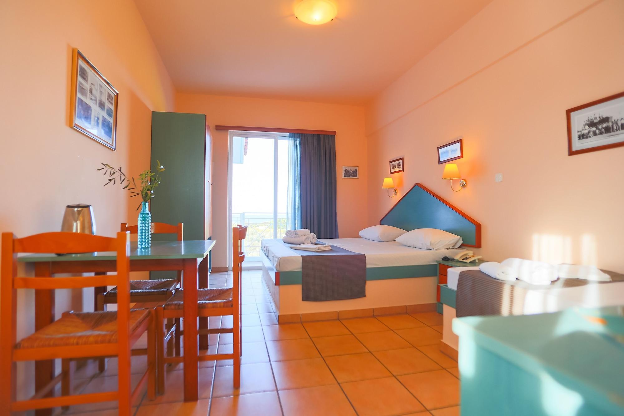 Filoxenia Apartments & Studios Theológos Екстериор снимка