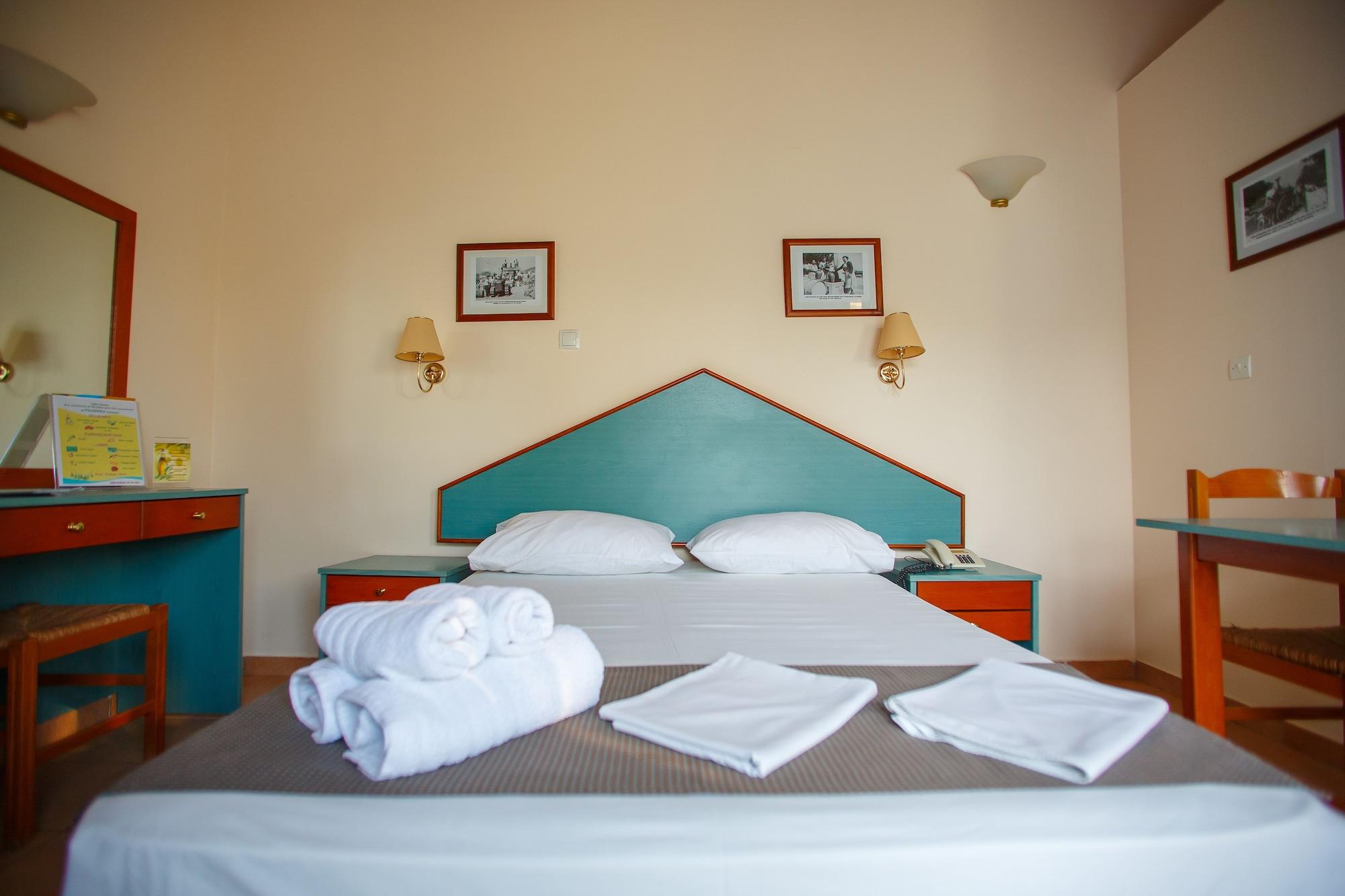 Filoxenia Apartments & Studios Theológos Екстериор снимка