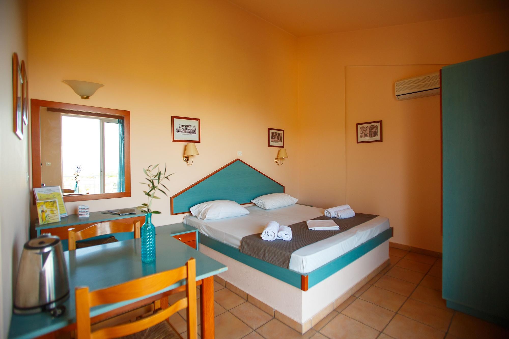 Filoxenia Apartments & Studios Theológos Екстериор снимка