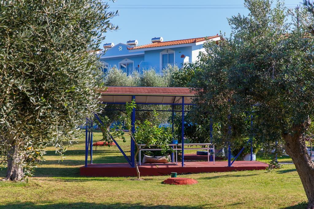 Filoxenia Apartments & Studios Theológos Екстериор снимка