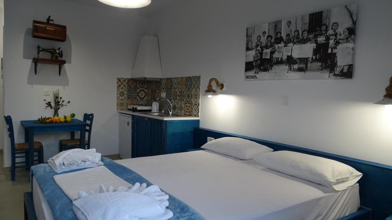 Filoxenia Apartments & Studios Theológos Екстериор снимка